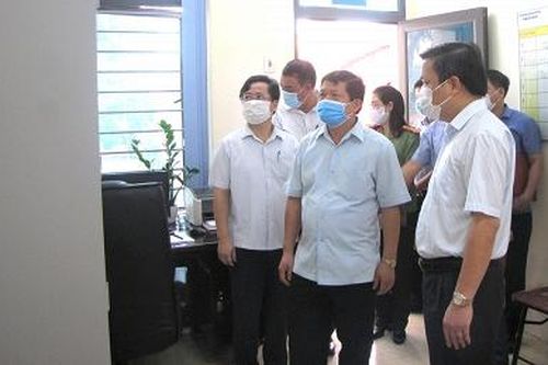 Kiểm tra công tác chuẩn bị thi tốt nghiệp THPT năm 2021