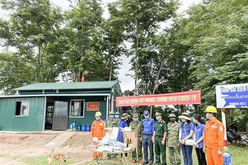 PC Quảng Trị hỗ trợ cộng đồng chung tay phòng, chống COVID-19