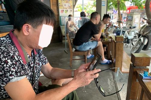 Ngày đầu bán hàng trở lại: Vẫn còn hàng quán chưa tuân thủ quy định phòng dịch