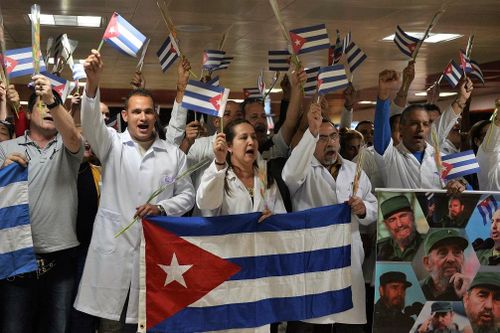 Vì sao Cuba chỉ sử dụng vaccine Covid-19 tự sản xuất?