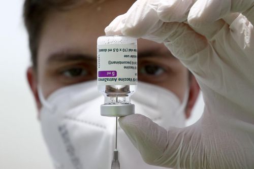 ĐH Oxford: Vaccine AstraZeneca hiệu quả với biến thể từ Ấn Độ