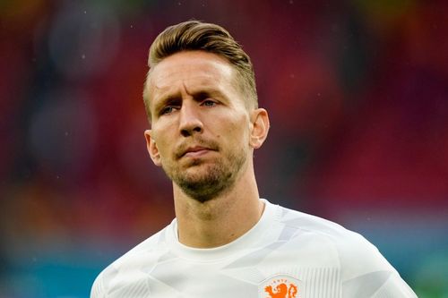 Trung phong tuyển Hà Lan chia tay Euro 2020
