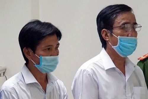 Tạm giam 3 cán bộ kê khống hơn 350 ngôi mộ giả