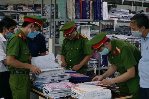 TP.Huế: Khởi tố thêm 3 cán bộ liên quan đến việc kê khống mộ giả