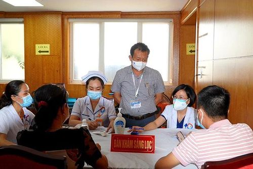 Quảng Bình: Tiêm chủng vắc xin phòng Covid 19 đợt 2 diễn ra an toàn, thuận lợi