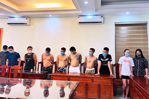 Thanh Hóa: Bắt giữ nhóm thanh niên tổ chức 'tiệc' ma túy để tiễn bạn ra hầu tòa