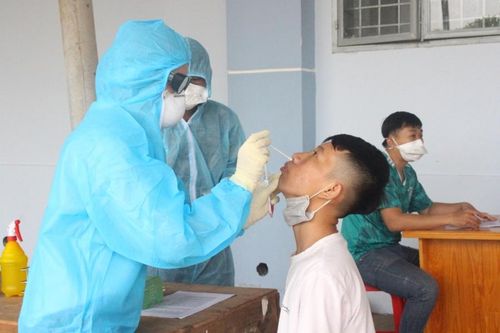 TP.HCM: Tìm người từng đến quán cháo, hiệu thuốc ở quận Tân Phú liên quan đến ca mắc Covid-19