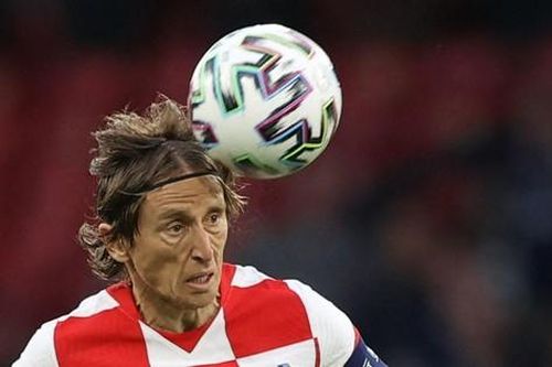 Ngày Luka Modric tỏa sáng
