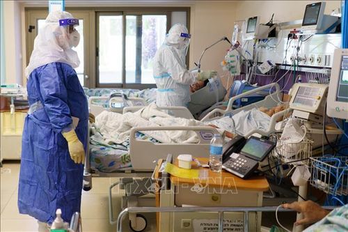 Israel đối mặt với một đợt bùng phát mới của dịch COVID-19