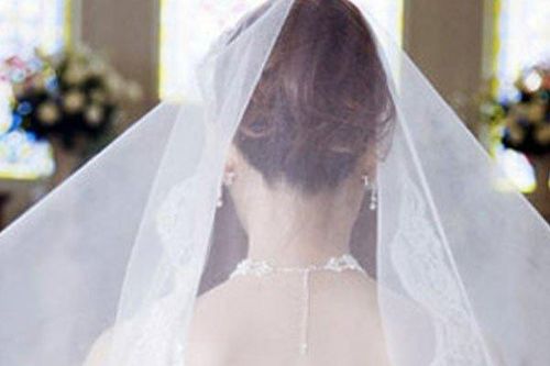 Cô dâu bầu 5 tháng vẫn bị hủy hôn vì bất ngờ đòi thêm tiền sính lễ