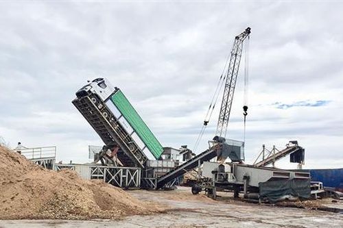 Hoàn thành sớm và vượt mức chỉ tiêu thu thuế xuất nhập khẩu