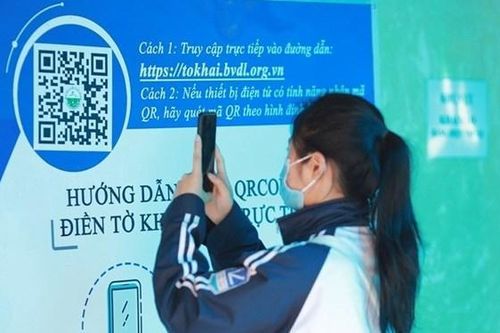 Từ ngày 24-6, ứng dụng việc khai báo y tế điện tử trên toàn TP.HCM