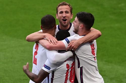 Kết quả EURO 2020: Anh chiếm ngôi đầu, chờ đối thủ ở bảng tử thần