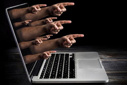 Khi internet 'thổi lửa' thù ghét