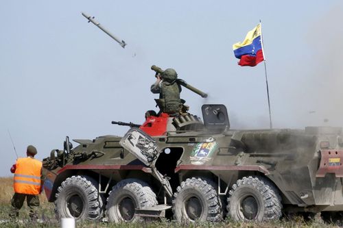 Nga chọc tức Mỹ, sẵn sàng bán thêm vũ khí cho Venezuela