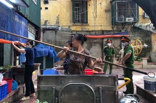 Vẫn còn hàng quán vi phạm quy định phòng, chống dịch Covid-19