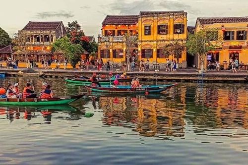 Thêm một lần phố cổ Hội An được vinh danh