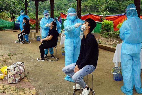 Khoanh vùng gọn, xét nghiệm nhanh các khu vực có dịch