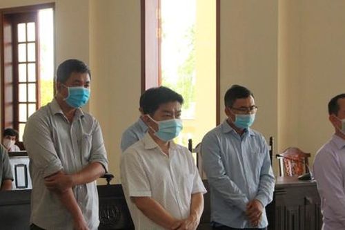 Cần Thơ: Xét xử cựu Phó Chủ tịch UBND quận Bình Thủy và thuộc cấp