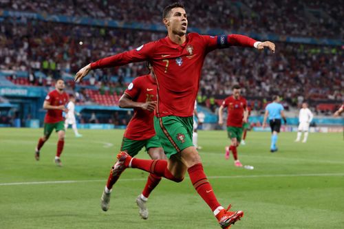 Video Bồ Đào Nha 2-2 Pháp: Kỷ lục gia Ronaldo