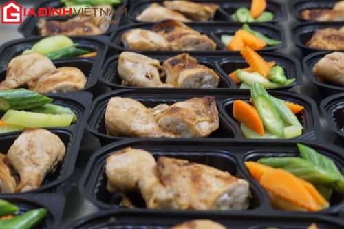 Hơn 1 vạn 'suất ăn yêu thương' hỗ trợ y bác sỹ tuyến đầu chống dịch tại Bắc Giang và Bắc Ninh