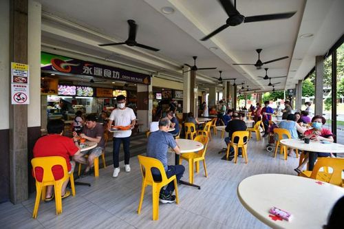 Singapore chuẩn bị lộ trình sống chung với COVID-19