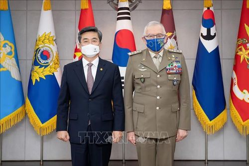 Hàn Quốc, EU tăng cường quan hệ quốc phòng