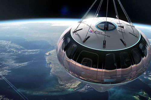 Khinh khí cầu đưa du khách lên không gian với chi phí 125.000 USD