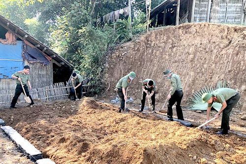 Phấn đấu hoàn thành 200 nhà ở cho hộ nghèo trước ngày 19-8