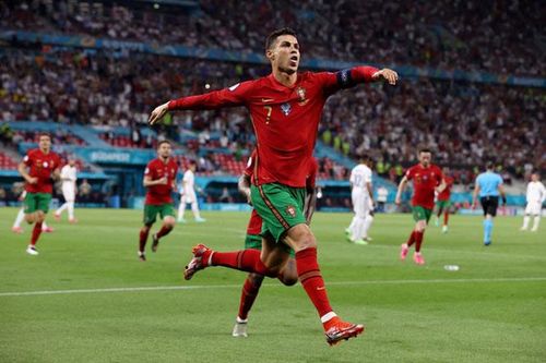 Bồ Đào Nha 2-2 Pháp: Ronaldo lập cú đúp