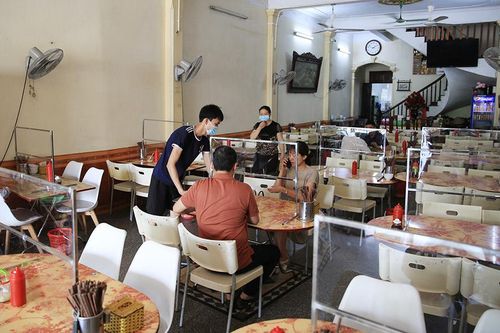 'Mở cửa' nhưng phải an toàn