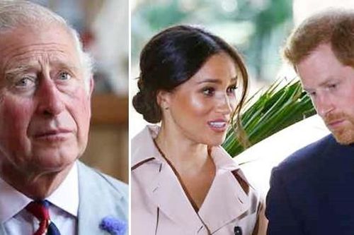 Thái tử Charles công khai chi tiêu cho 2 con trai, Harry vội vã phản hồi, càng cãi càng dở