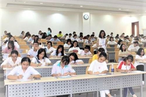 TP. HCM: Bộn bề những nỗi lo trước kỳ thi THPT Quốc gia