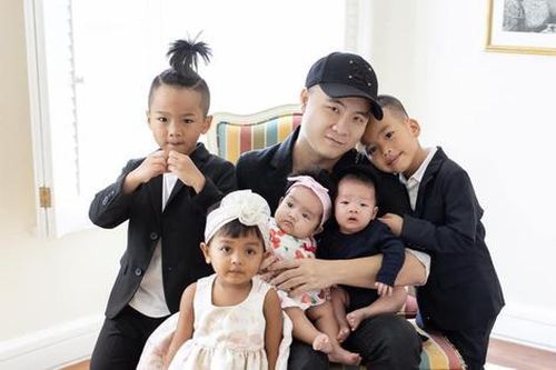 Giữa ồn ào nhận con nuôi ở showbiz Việt, Đỗ Mạnh Cường lên tiếng