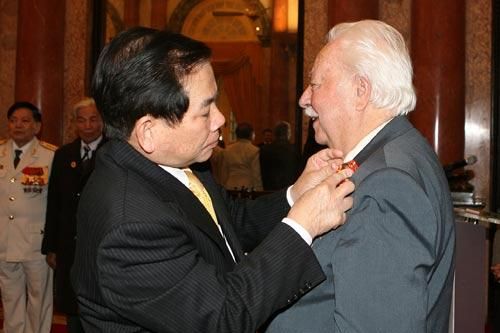 Vĩnh biệt Anh hùng lực lượng vũ trang Kostas Saratidis-Nguyễn Văn Lập
