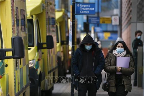 Trên 2 triệu người ở vùng England gặp hội chứng 'COVID kéo dài'