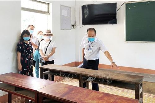 Tăng cường phòng, chống dịch COVID-19, chuẩn bị tốt kỳ thi tốt nghiệp THPT