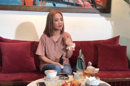 Bật khóc tại họp báo, Hoàng Yến: 'Tôi từng xem anh Thắng là người cuối cùng, muốn sống đến cuối đời'