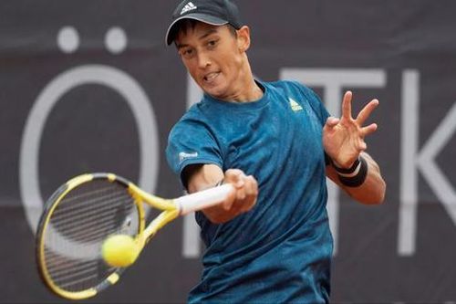 Tay vợt Antoine Hoàng đoạt vé dự Wimbledon 2021