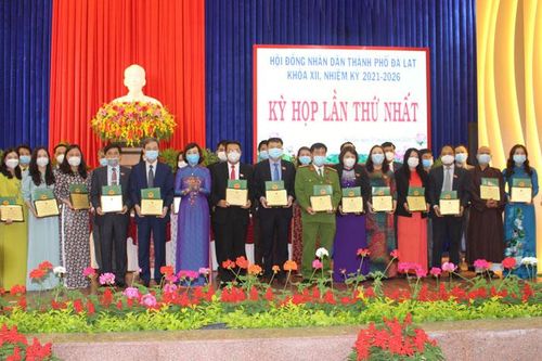 Ông Trần Duy Hùng trúng cử chức danh Chủ tịch HĐND thành phố Đà Lạt