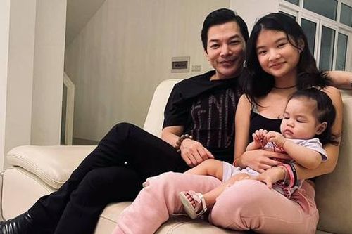 Bạn gái Trần Bảo Sơn 'ghen tị' vì con gái quá giống bố