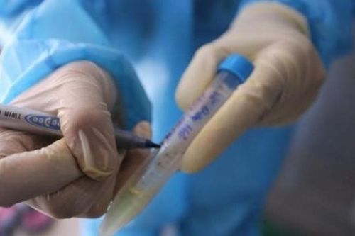 Bình Dương lấy 40.000 mẫu xét nghiệm ở phường Bình Chuẩn, TP.Thuận An