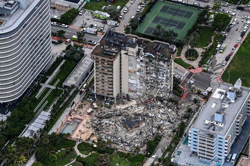 Nguyên nhân bí ẩn khiến tòa chung cư ở Miami sập kiểu 'bánh kếp'