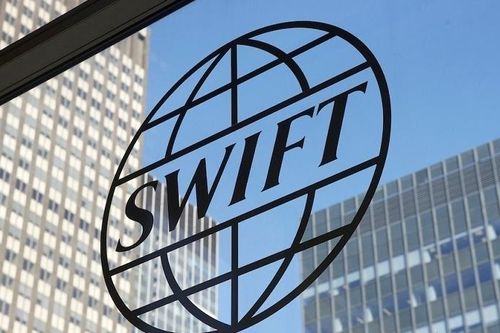 Đồng Chủ tịch đảng AfD của Đức: Việc Moscow ngắt kết nối với hệ thống SWIFT sẽ cô lập nước Nga