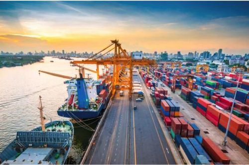 Ngành cảng biển nhiều triển vọng tăng trưởng, cổ phiếu hấp dẫn nhưng có sự phân hóa