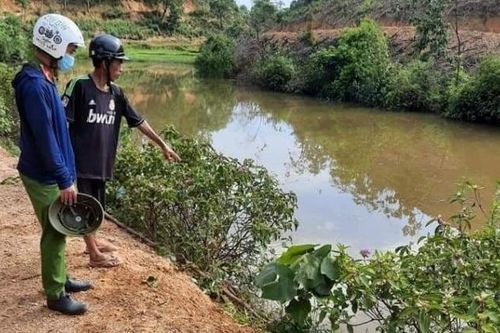 3 mẹ con đi làm rẫy bị đuối nước, 2 người tử vong