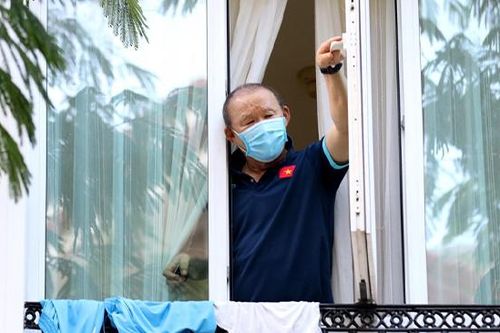 Tuyển Việt Nam cách ly thêm 7 ngày trong khách sạn ở TP.HCM