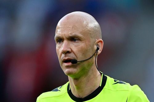 Truyền thông: Trọng tài Anthony Taylor 'khiến người Italy rùng mình'