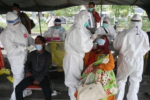 Hơn chục bác sỹ Indonesia tử vong dù đã được tiêm phòng đủ 2 mũi