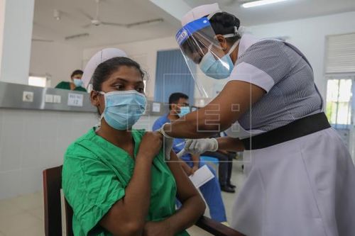 Sri Lanka đặt mục tiêu tiêm vaccine ngừa COVID-19 cho 13 triệu người